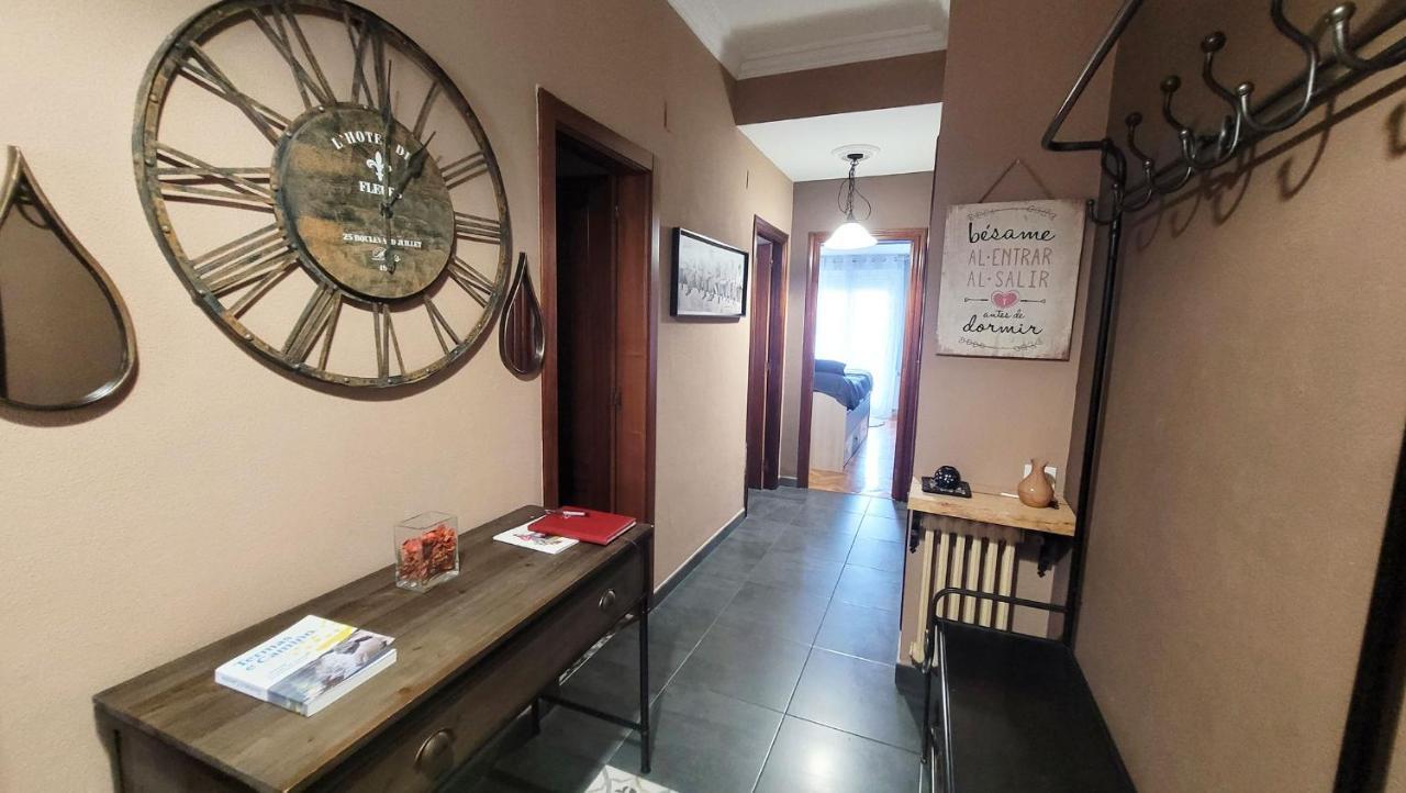 El Hogar De Todos Appartement Ourense Buitenkant foto